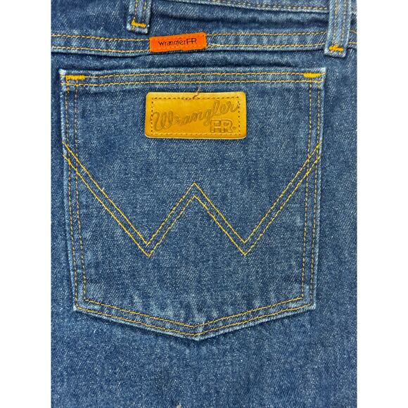 Wrangler FR HRC2/2112 Men's 47 Regular Fit Straight Leg Jeans - Size 40x32 - Picture 4 of 6